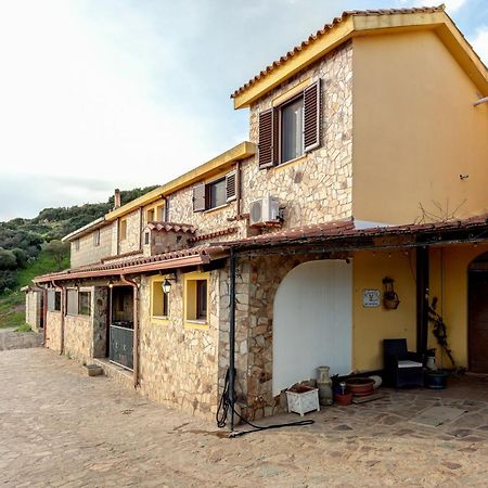 L'Aquila Villa Арбус Екстериор снимка